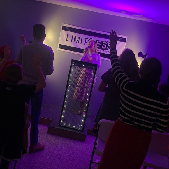 Meet your Posher, Grace - Picture 4 of 4